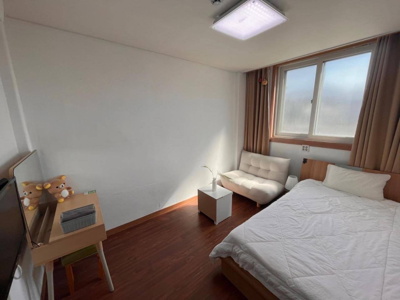 Rgb Guesthouse Jeonju Εξωτερικό φωτογραφία